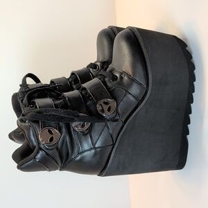 Killstar She's Out There Alien Platform Boots Size 6